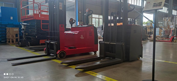  對(duì)揚(yáng)子電叉車我們都要了解那些呢？