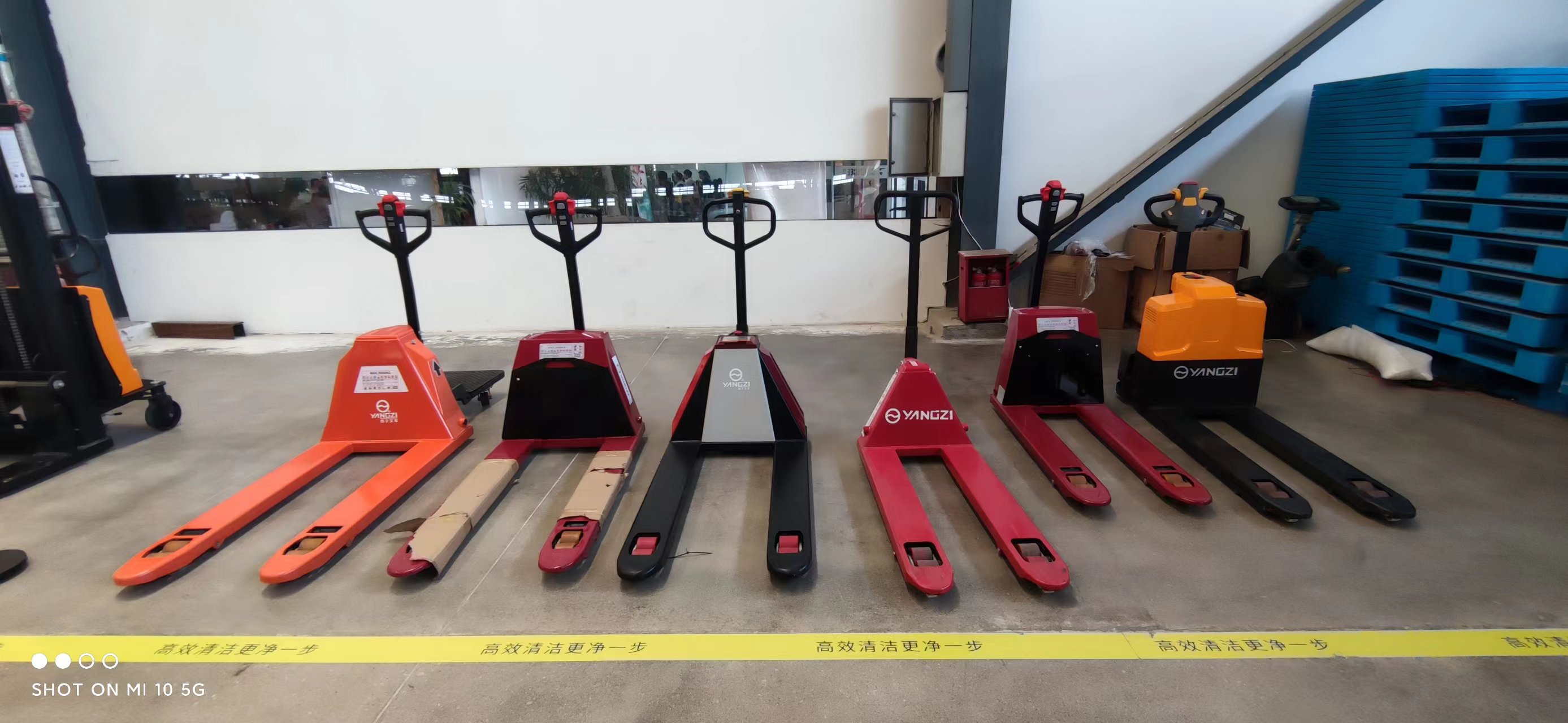 談一談電動(dòng)叉車(chē)行業(yè)的發(fā)展趨勢(shì)